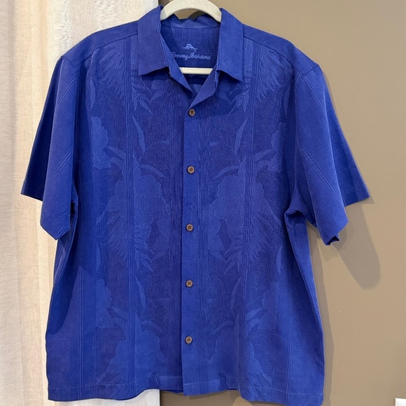 Tommy Bahama Other - Tommy Bahama Men's Royal Blue Floral Silk Short Sleeve Button Down, Size Lage